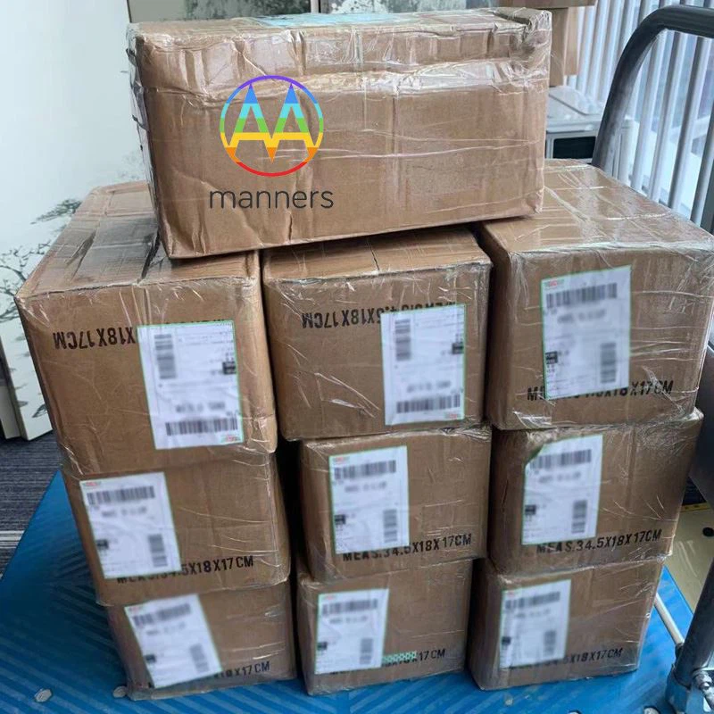 Клиентът от Малта 3000 бр. персонализирани игли за епидурална анестезия чакат...
